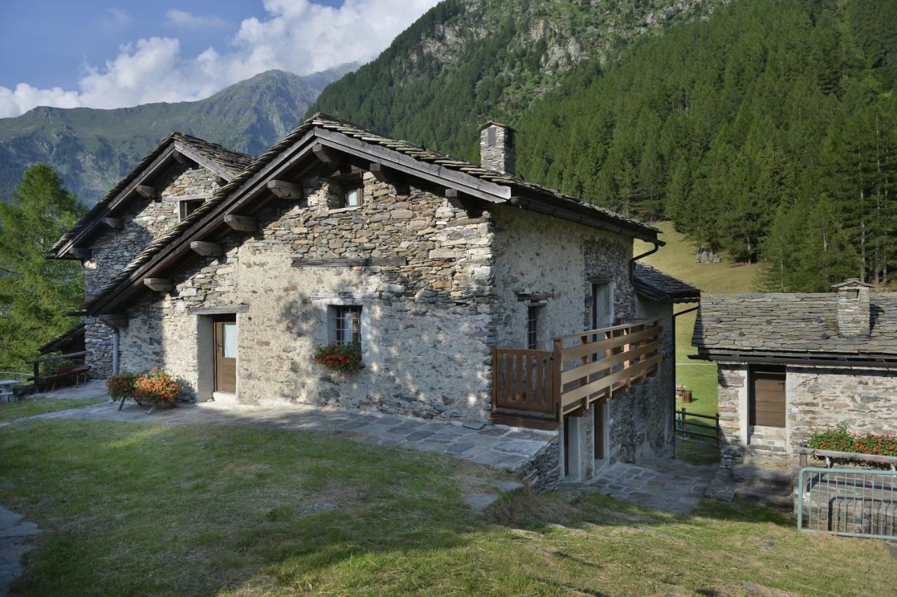 Albergo Casa Alpina San Luigi カンポドルチーノ エクステリア 写真